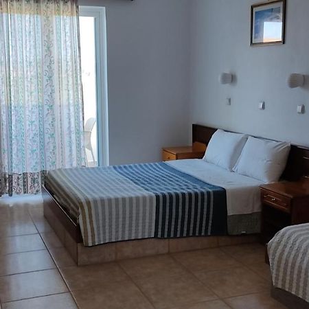 Venos Apartments Marmari  Esterno foto