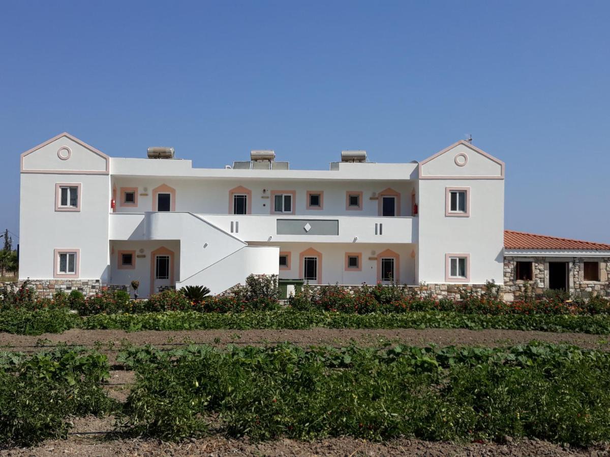 Venos Apartments Marmari  Esterno foto